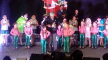 Academia Mundo Dance de Salamanca Cerró su Año de Actividades con Espectacular Gala de Navidad